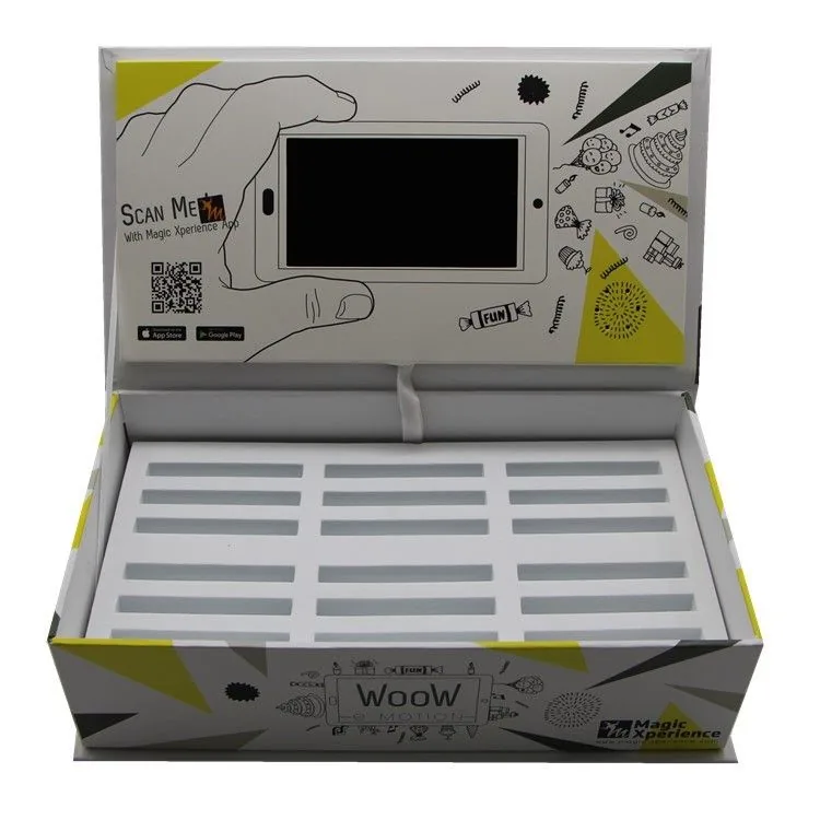 Caja ilustrada Scan Me con pantalla y bandeja de compartimentos